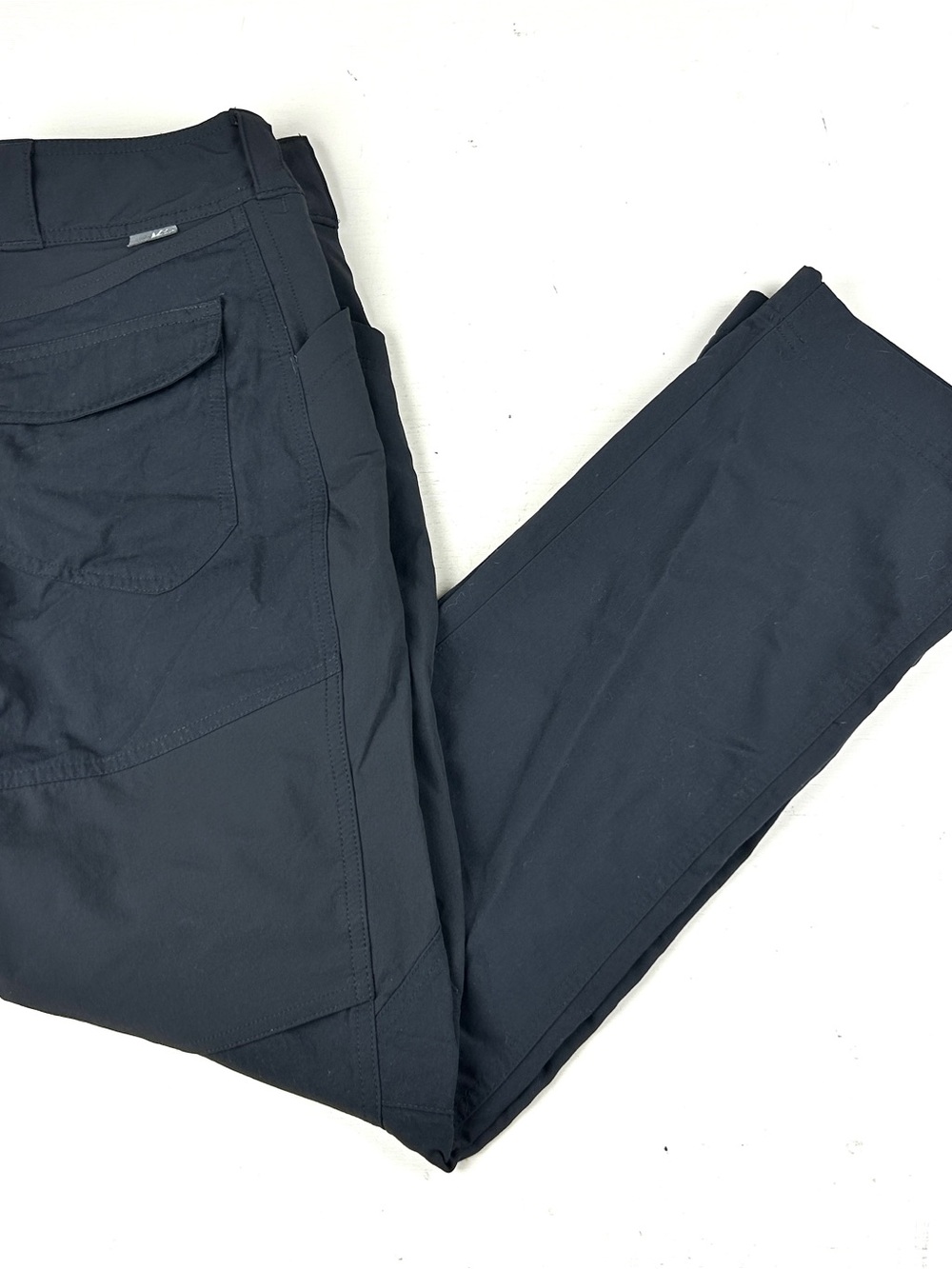 REI Co-op Nylon Pants Women's Size 4 P charcoal gray Travel Hiking Outdoors